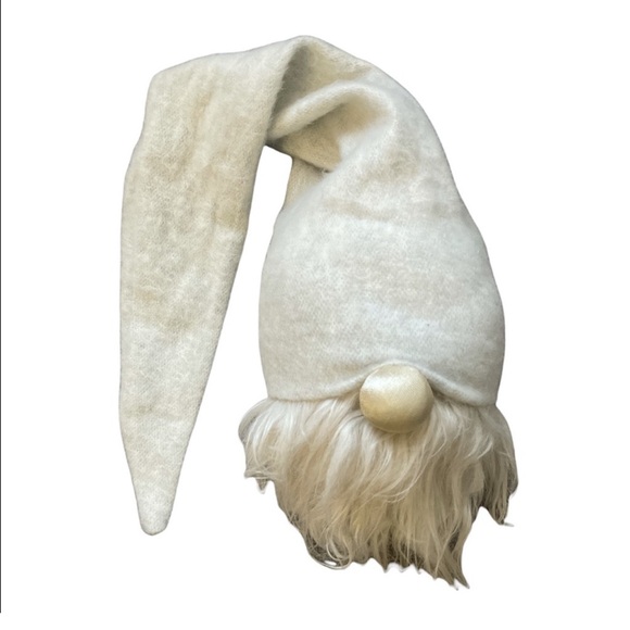 Handcrafted Gnomes - Picture 3 of 5